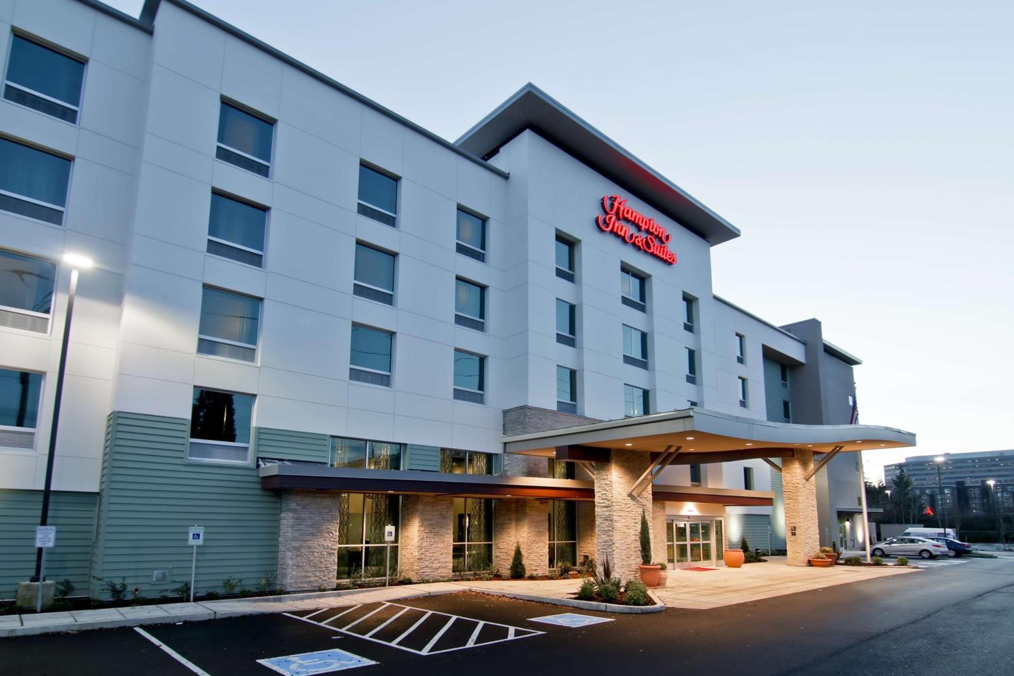 Hampton Inn & Suites Bellevue Downtown/Seattle Bagian luar foto